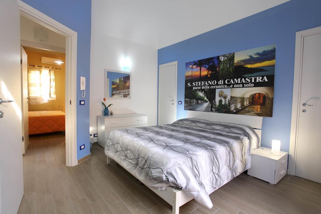 B&B La Grande Mela Santo Stefano di Camastra Exterior photo